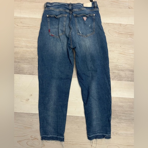 Guess Mom Jeans - Tapered High - Picture 2 of 2